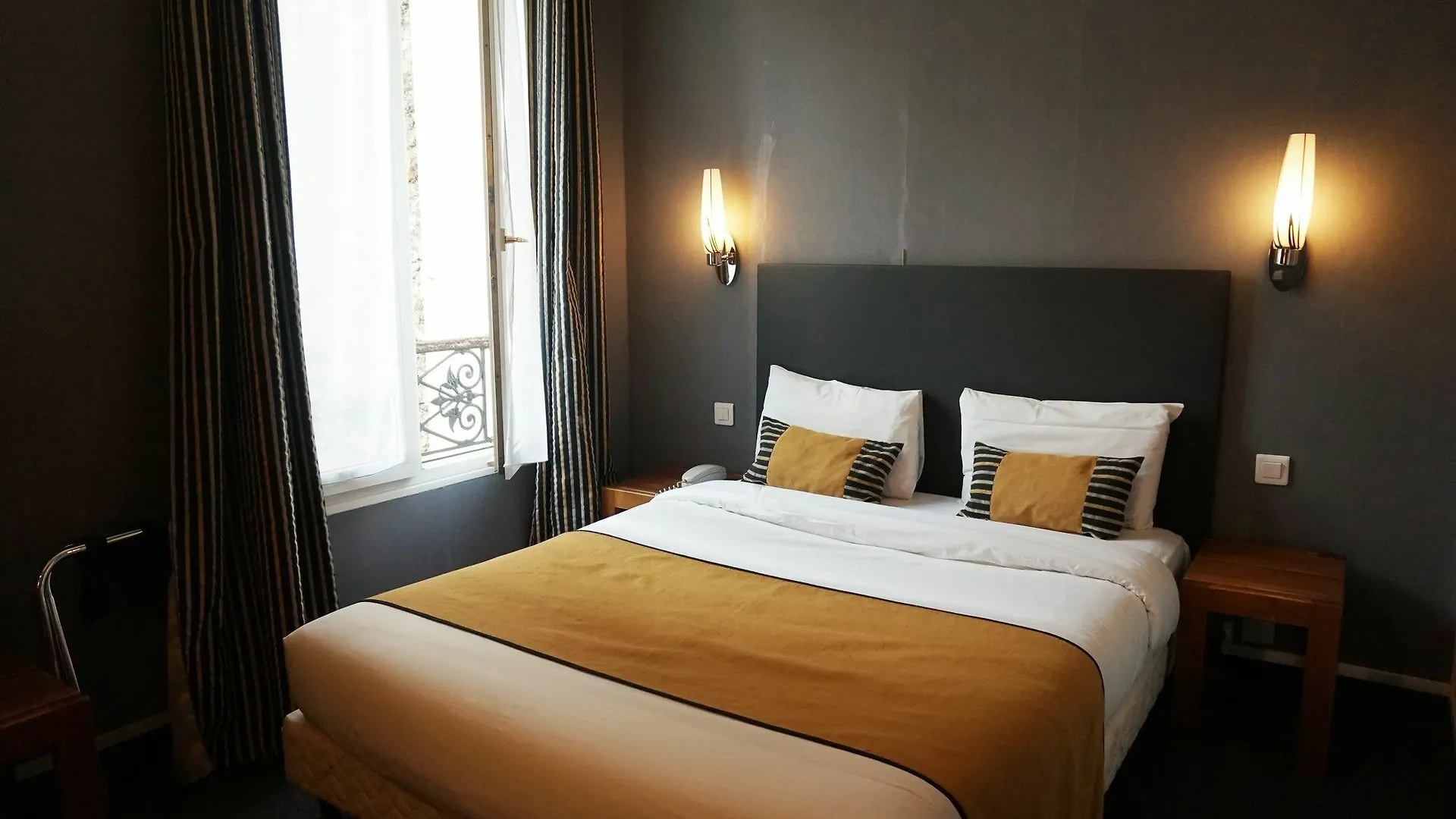 Hotel Istria By Magna Arbor Paris